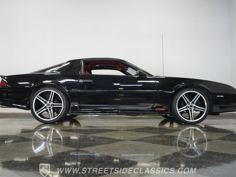 Used 1992 Chevrolet Camaro RS image 19