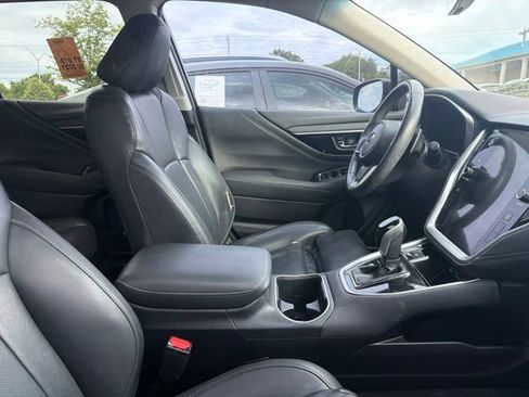 Used 2021 Subaru Outback Limited AWD/4WD image 2