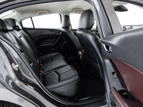 Used 2018 MAZDA MAZDA3 Touring FWD image 37