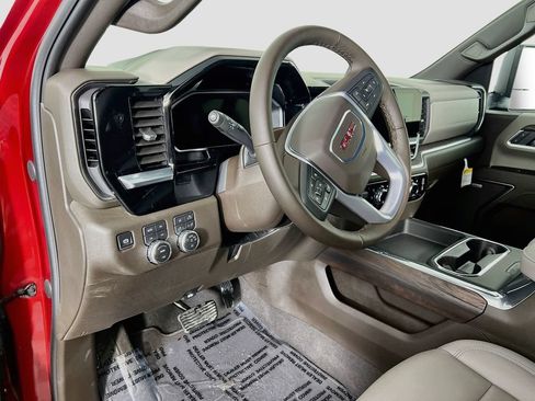 Certified 2026 GMC Sierra 3500 SLT w/ SLT Premium Package AWD/4WD image 8