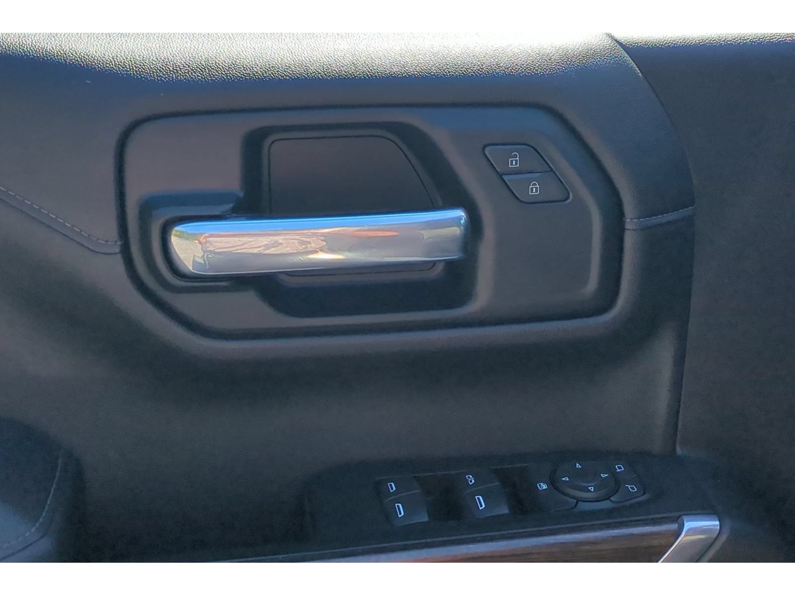 Used 2020 Chevrolet Silverado 1500 RST w/ All-Star Edition AWD/4WD image 23