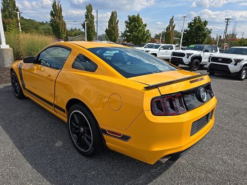 Used 2013 Ford Mustang Boss 302 w/ Boss 302 Accessory Pkg image 5