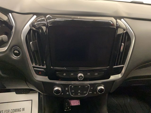 Used 2020 Chevrolet Traverse LT w/ Driver Confidence II Package AWD/4WD image 35