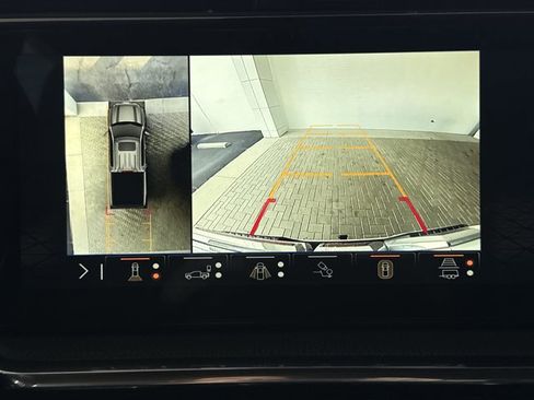 Used 2024 GMC Sierra 1500 Denali w/ Denali Reserve Package image 9