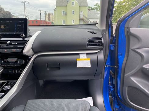 Used 2025 Mitsubishi Eclipse Cross SE image 28