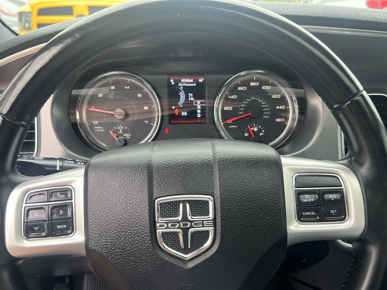 Used 2014 Dodge Charger SXT RWD image 18