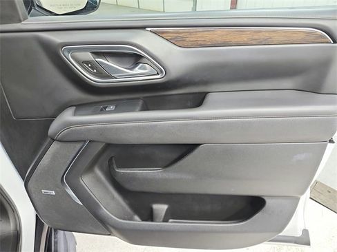 Used 2024 Chevrolet Tahoe Premier image 41