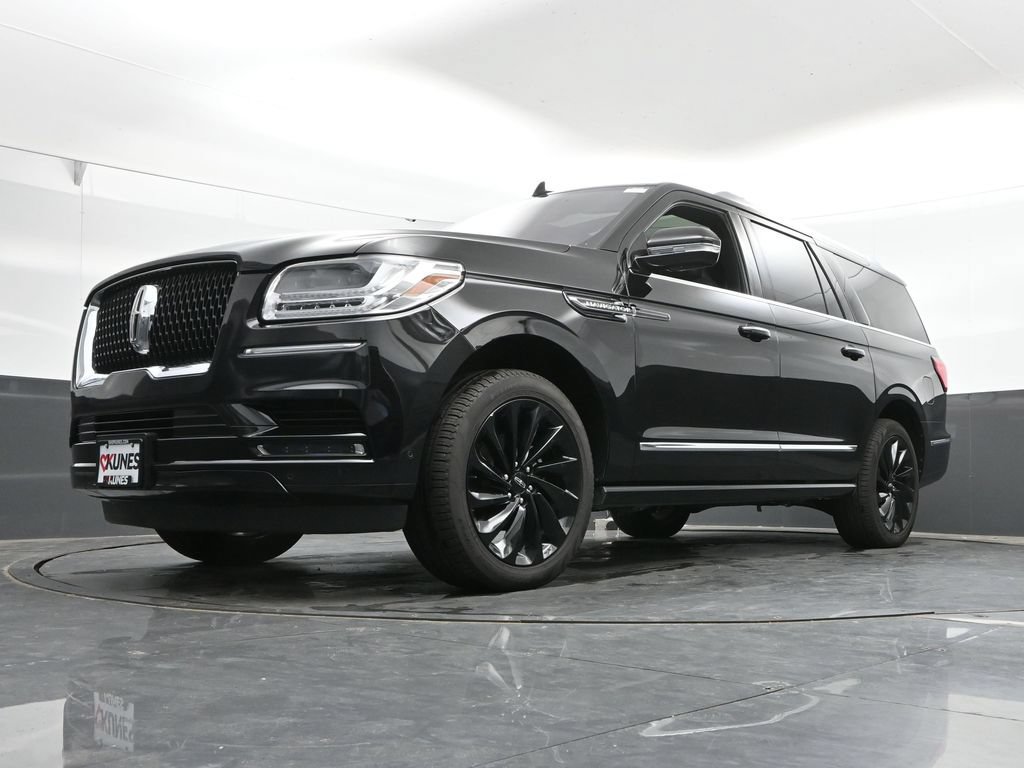 Used 2020 Lincoln Navigator L Reserve w/ Equipment Group 208A Reserve AWD/4WD image 45