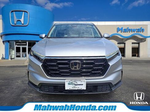 New 2026 Honda CR-V EX image 2