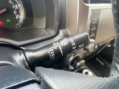 Used 2024 Toyota 4Runner Limited image 26