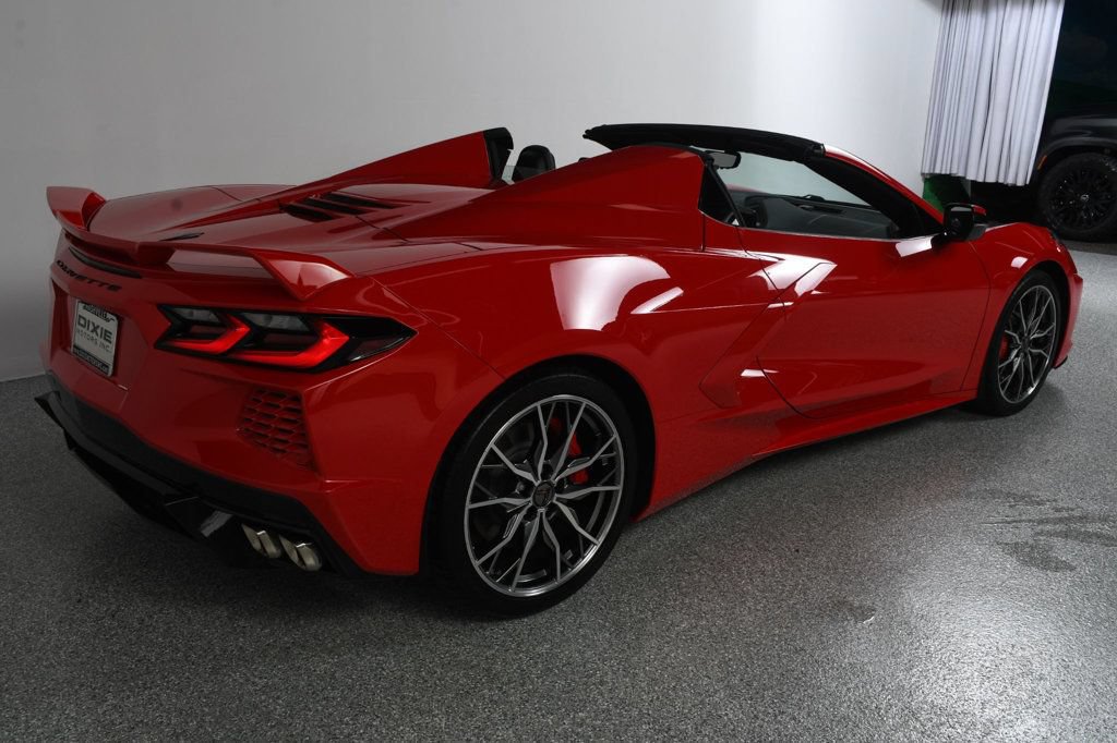 Used 2023 Chevrolet Corvette Stingray Preferred Conv w/ Z51 Performance Package RWD image 14
