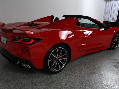 Used 2023 Chevrolet Corvette Stingray Preferred Conv w/ Z51 Performance Package RWD image 14