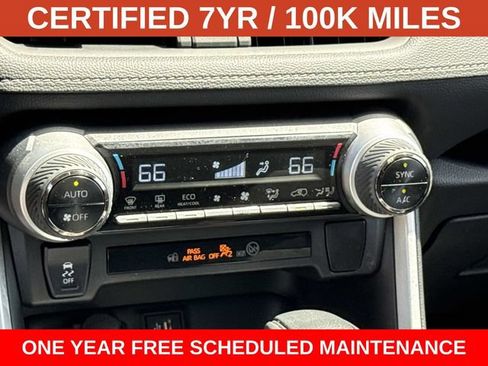 Used 2025 Toyota RAV4 XLE AWD/4WD image 21