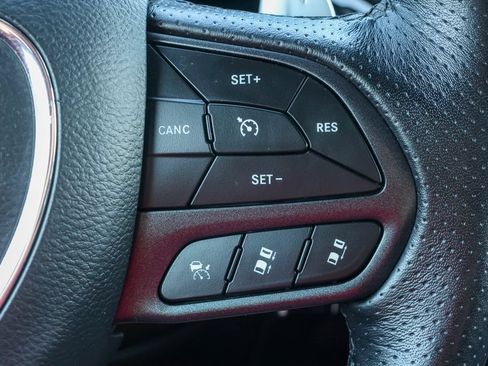 Used 2025 Dodge Durango GT AWD/4WD image 34