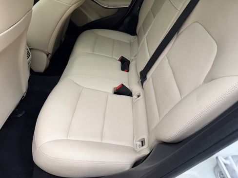 Used 2015 Mercedes-Benz GLA 250 4MATIC image 18