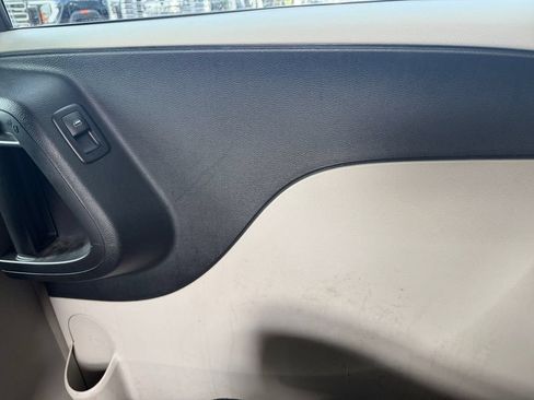 Used 2011 Dodge Grand Caravan Crew w/ Entertainment Group 1 FWD image 36