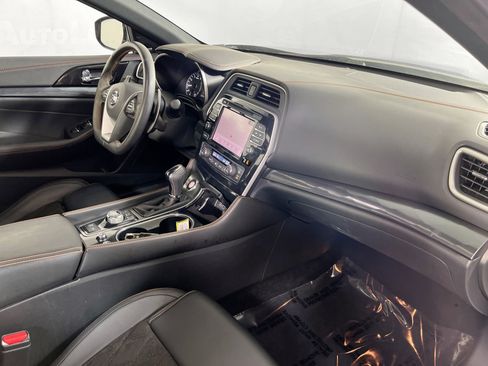 Used 2019 Nissan Maxima SR w/ Premium Package FWD image 29