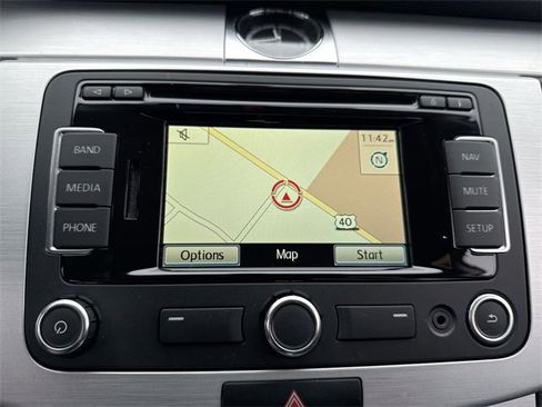 Used 2015 Volkswagen CC Sport image 17