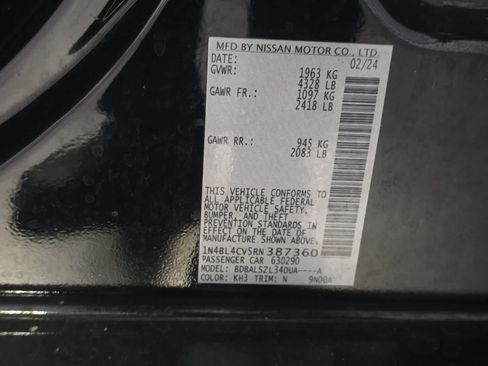 Used 2024 Nissan Altima 2.5 SR FWD image 25