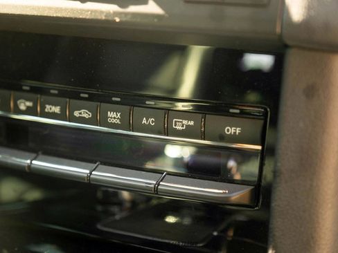 Used 2013 Mercedes-Benz E 63 AMG Wagon image 80