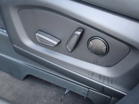 New 2025 Ford Explorer Active w/ Active Comfort Package image 31