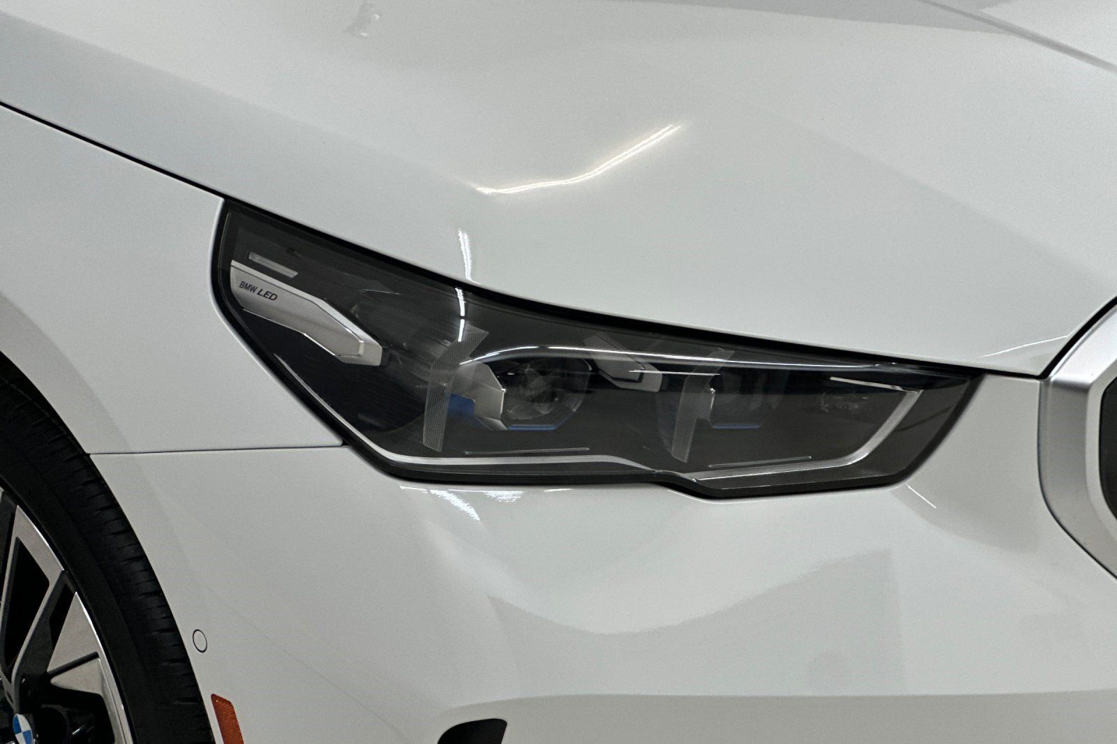 Used 2026 BMW 530i RWD image 11