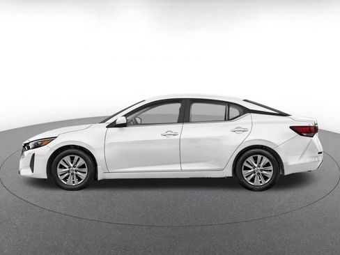 Used 2025 Nissan Sentra S FWD image 3