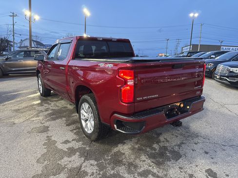 Used 2021 Chevrolet Silverado 1500 Custom w/ Safety Confidence Package image 4