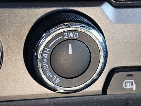 Used 2023 Toyota Tacoma TRD Off-Road w/ TRD Premium Off Road Package image 11