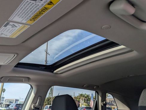 Certified 2025 Honda CR-V EX image 6