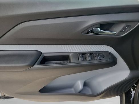 New 2027 Chevrolet Bolt LT w/ Comfort Package FWD image 12