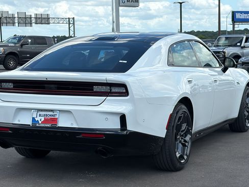 New 2026 Dodge Charger R/T w/ Driver Convenience Group AWD/4WD image 5