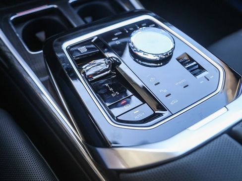 New 2026 BMW 760i xDrive AWD/4WD image 16