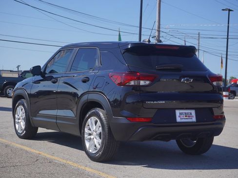 Used 2021 Chevrolet TrailBlazer LS FWD image 5