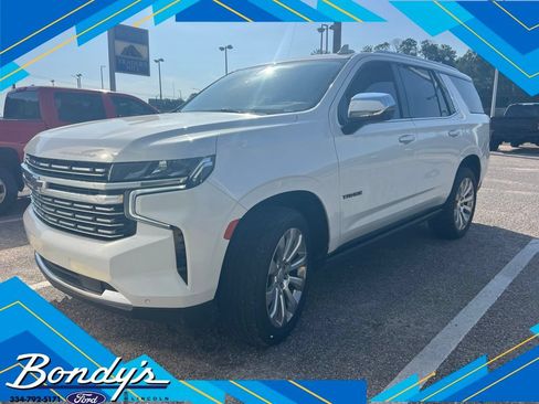 Used 2021 Chevrolet Tahoe Premier RWD image 1