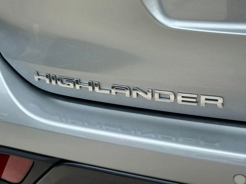 Used 2023 Toyota Highlander Limited AWD/4WD image 13