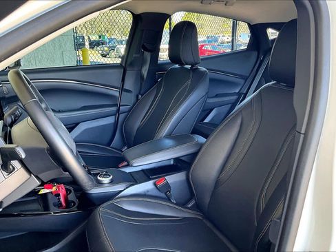 Used 2024 Ford Mustang Mach-E Premium image 8