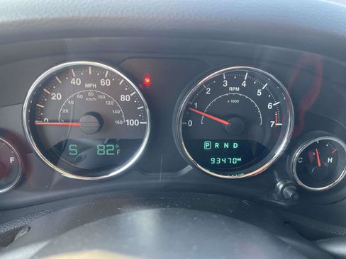 Used 2017 Jeep Wrangler Unlimited Sport w/ Quick Order Package 24S image 9