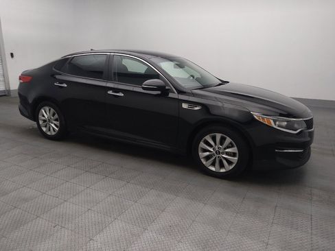 Used 2018 Kia Optima LX w/ Convenience Package image 11