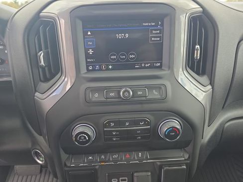 Used 2023 Chevrolet Silverado 1500 Custom AWD/4WD image 19