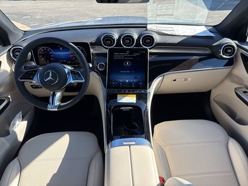 New 2026 Mercedes-Benz GLC 300 4MATIC image 21