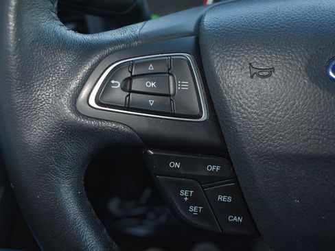 Used 2019 Ford EcoSport Titanium image 19