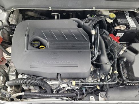 Used 2016 Ford Fusion SE w/ Equipment Group 202A image 30