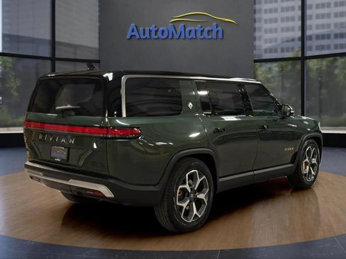 Used 2023 Rivian R1S Adventure AWD/4WD image 10