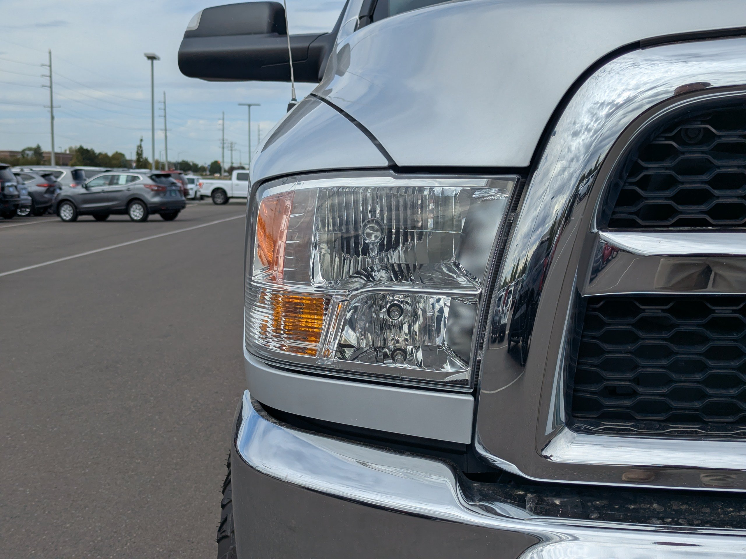 Used 2017 RAM 2500 Tradesman w/ Chrome Appearance Group AWD/4WD image 40