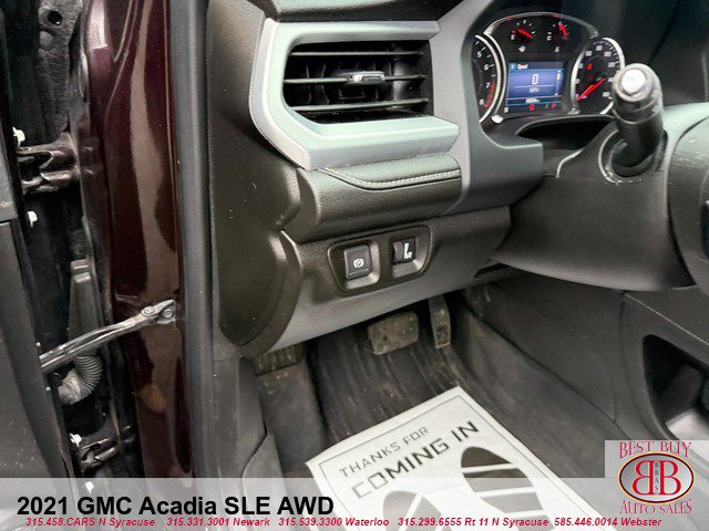 Used 2021 GMC Acadia SLE w/ Driver Convenience Package AWD/4WD image 17