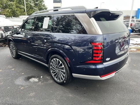 Used 2026 Hyundai Palisade Calligraphy image 9