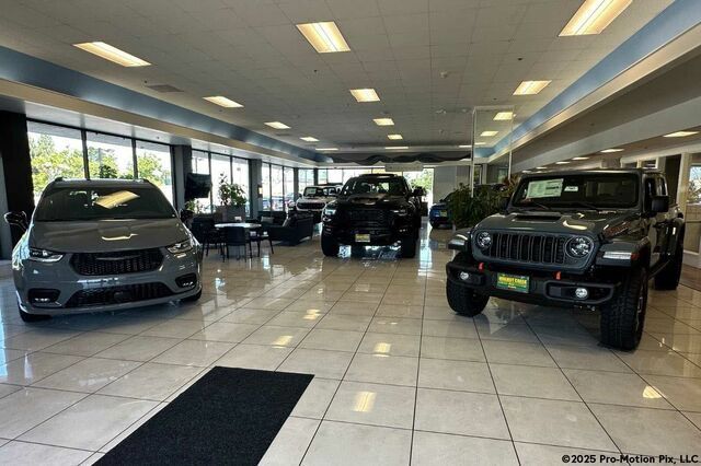 Used 2022 Jeep Wrangler Unlimited Sport AWD/4WD image 27