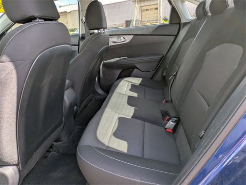 Used 2022 Kia Forte LXS image 17