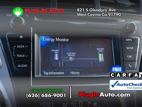 Used 2012 Toyota Prius V Five image 27